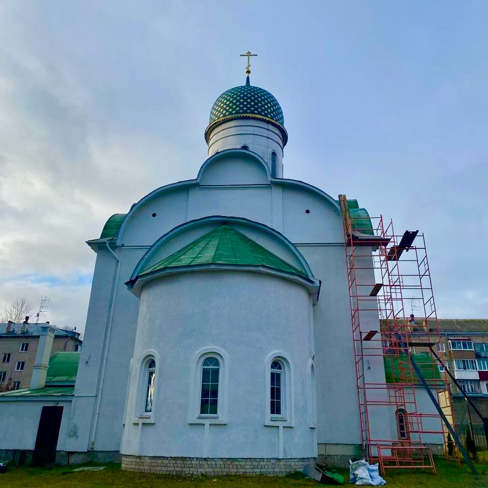 Храм Серафима Саровского в городе Южа, Ивановской области подготовили к зиме