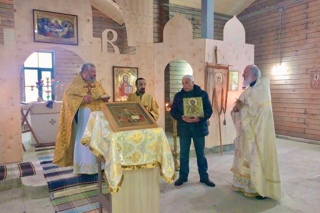 В храме Вознесения Господня в селе Крылова состоялась первая служба